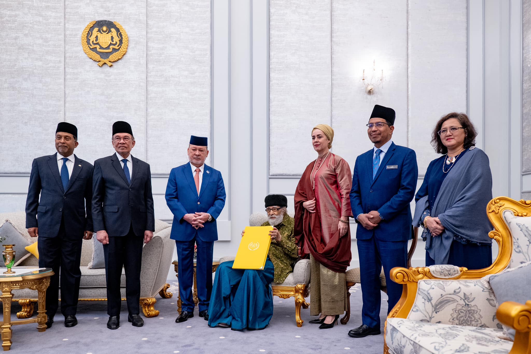 Syed Muhammad Naquib Contributes Greatly To Islamic Thought And Civilisation – PM Anwar