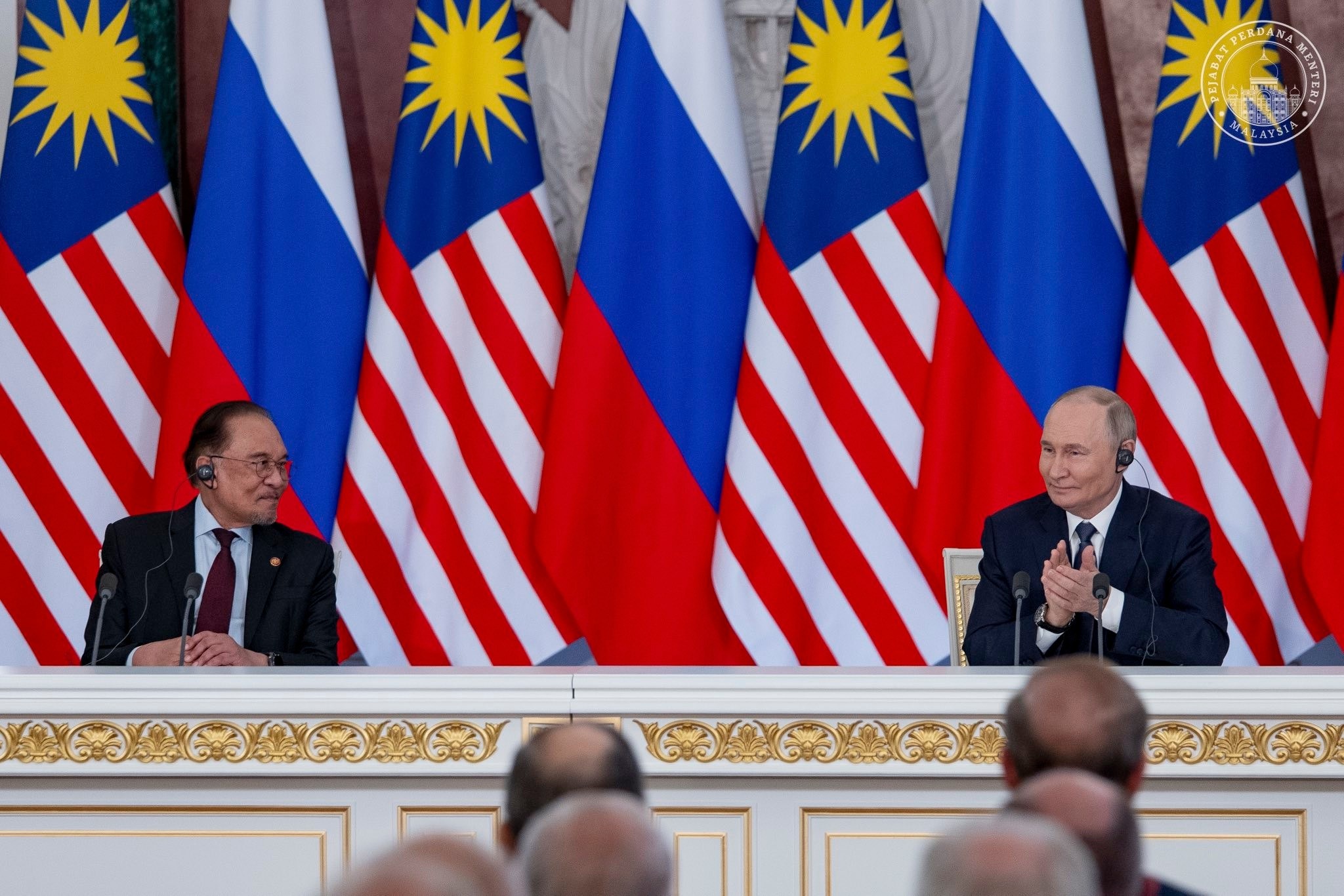 PUTIN: HUBUNGAN RUSIA-MALAYSIA BERKEMBANG DENGAN TUMPUAN KERJASAMA LEBIH MENDALAM